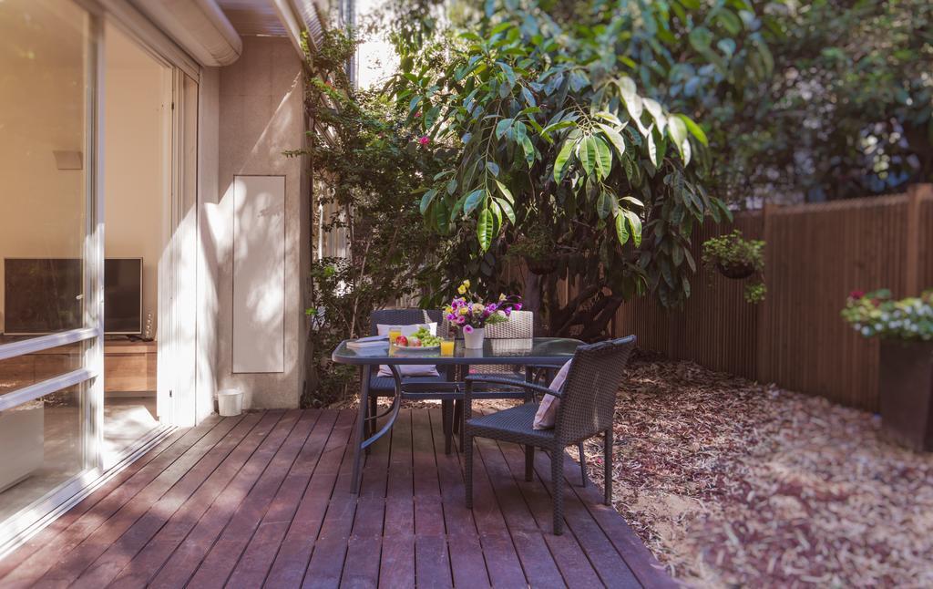 Luxurious By The Beach Apartment With Garden تل أبيب المظهر الخارجي الصورة